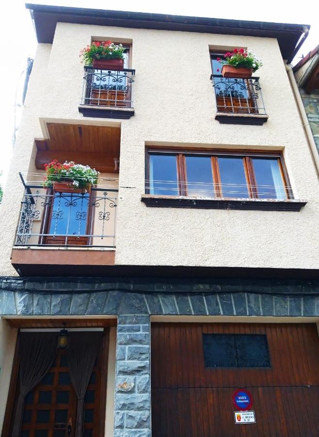 הוילה בייסקאס Casa Quini מראה חיצוני תמונה